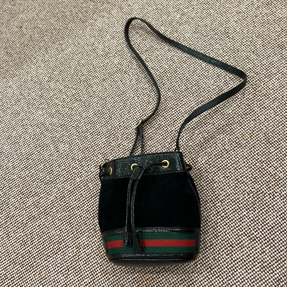 Gucci Bag - Picture 1 of 3